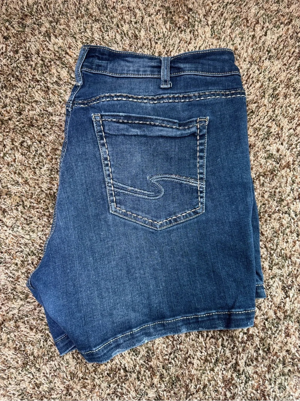 Silver Jeans Elyse Dark Blue Denim Cutoff Shorts - Picture 1 of 7